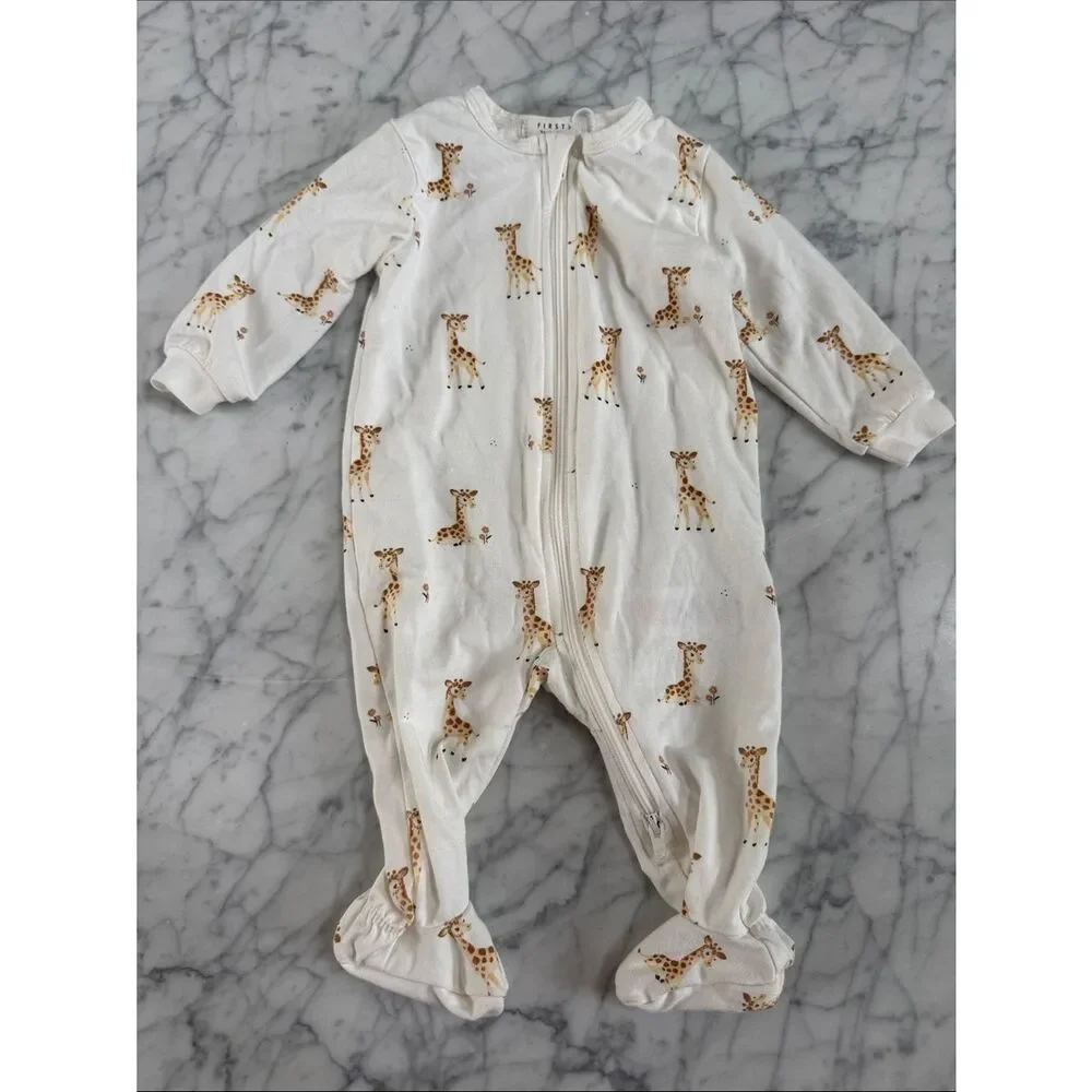 Firsts Petit Lem Giraffe-Print Footed Baby One-Piece Sz 3 Mo Organic NWOT